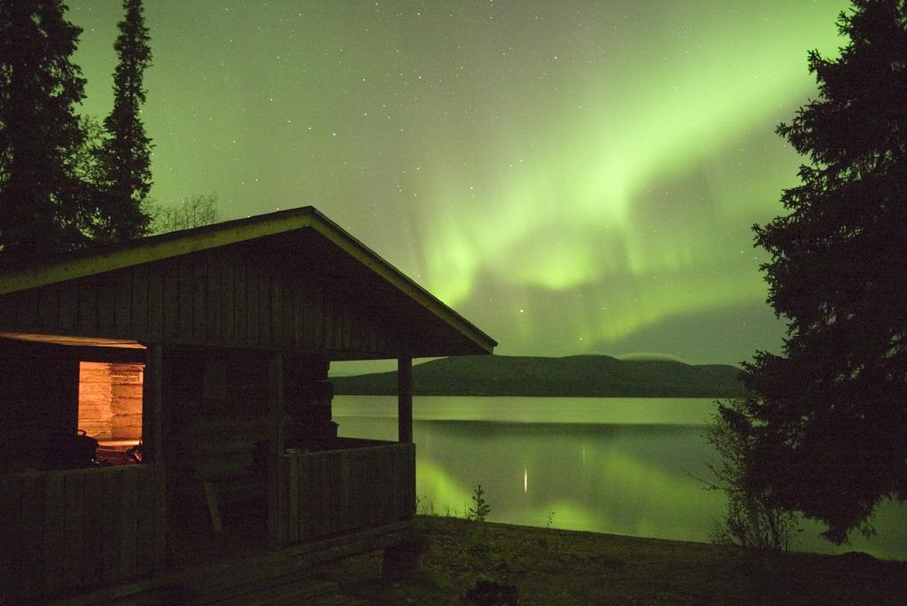 Lapland Northern Lights Hotel Ilveslinna Ranua Exteriör bild
