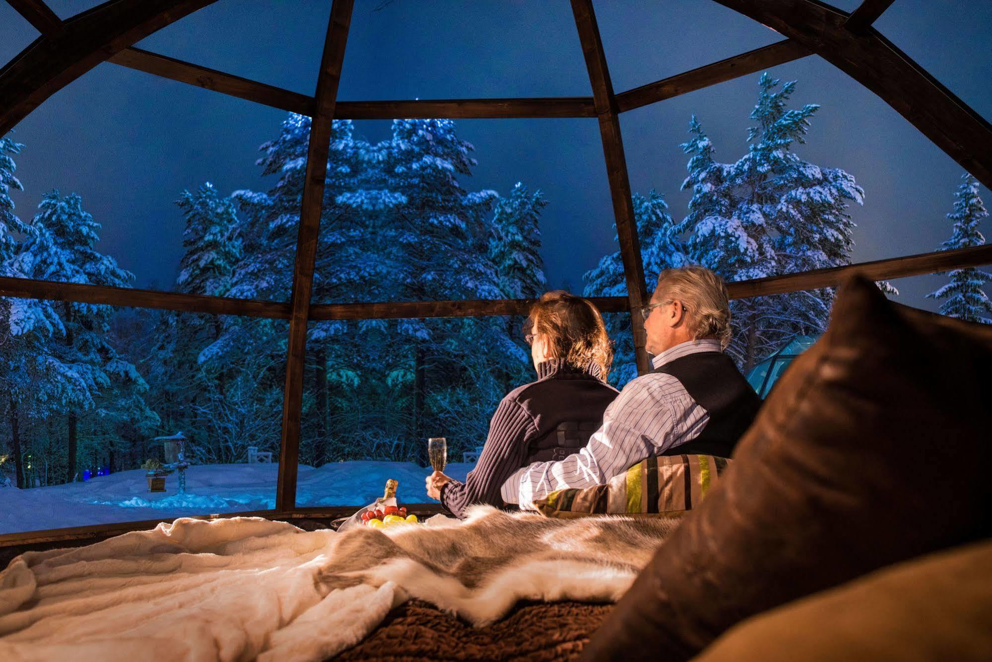 Lapland Northern Lights Hotel Ilveslinna Ranua Exteriör bild